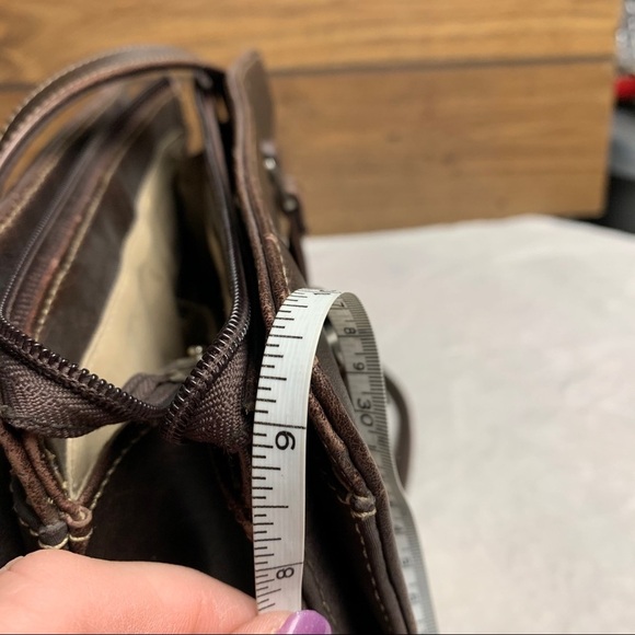 Liz Claiborne dark brown leather purse - Picture 7 of 12